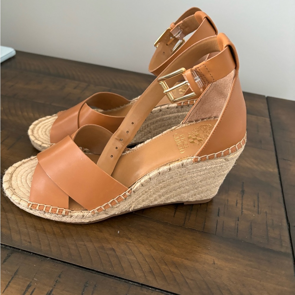 Vince Camino Layann Brown Leather Wedge Sandals